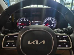 2023 Kia Carnival Diesel 9-Seater Noblesse — фото 10