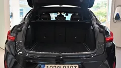 2024 BMW X4 xDrive20i M Sports Pro, чёрный — фото 19