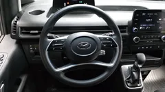 2023 Hyundai Staria Cargo 3-Seater — фото 13