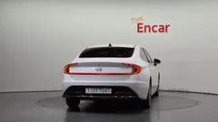 2023 Hyundai Sonata 2.0 — фото 4
