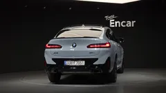 2022 BMW X4 xDrive20i M Sports Pro — фото 4
