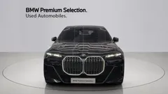 2023 BMW 7-Series 740i sDrive M Sport — фото 2
