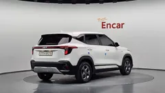 2023 Kia Seltos Gasoline 1.6 Turbo 2WD — фото 2