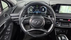 2023 Hyundai Sonata Premium Plus — фото 14