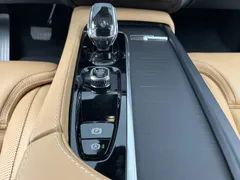 2023 Volvo XC90 T8 Ultimate Bright Hybrid — фото 5