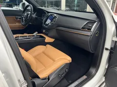 2023 Volvo XC90 T8 Ultimate Bright Hybrid — фото 13