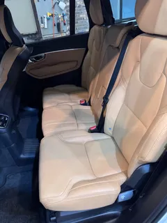 2023 Volvo XC90 T8 Ultimate Bright Hybrid — фото 16