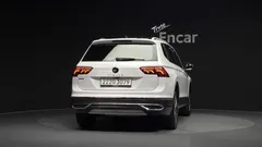 2023 Volkswagen Tiguan 2.0 TSI Prestige — фото 4