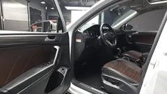2023 Volkswagen Tiguan 2.0 TSI Prestige — фото 10