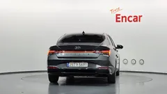 2021 Hyundai AVANTE Inspiration, серый — фото 4
