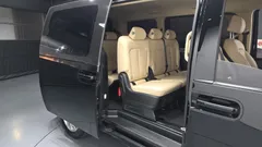 2023 Hyundai Staria Tourer 9-Seater — фото 12