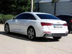 2022 Audi A6 45 TFSI Premium — фото 3