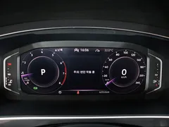 2023 Volkswagen Tiguan 2.0 TSI Prestige — фото 6