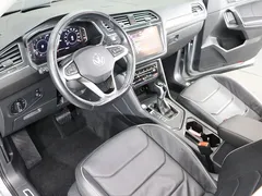 2023 Volkswagen Tiguan 2.0 TSI Prestige — фото 20