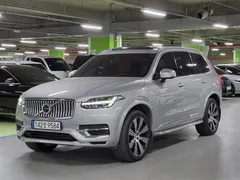 2023 Volvo XC90 T8 Ultimate Bright Hybrid — фото 1