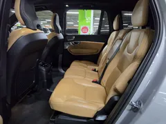 2023 Volvo XC90 T8 Ultimate Bright Hybrid — фото 13