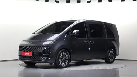 2023 Hyundai Staria L3.5 Lounge 9-Seater