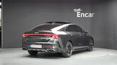 2023 Kia K5 Signature — фото 2