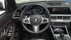 2022 BMW 3-Series 320i Touring M Sports — фото 13