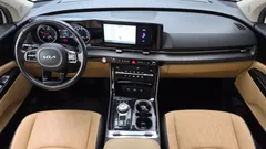 2023 Kia Carnival Diesel 9-Seater Noblesse — фото 7