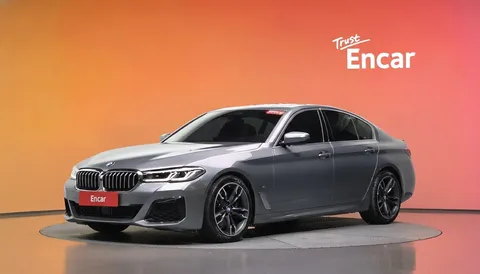 2023 BMW 5-Series 520i M Sport