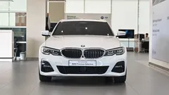 2022 BMW 3-Series 320e M Sports — фото 3