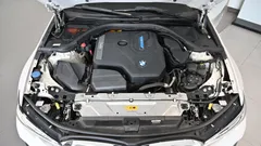 2022 BMW 3-Series 320e M Sports — фото 6