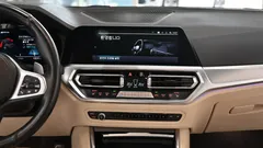 2022 BMW 3-Series 320e M Sports — фото 19