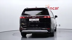 2023 Kia Carnival Diesel 9-Seater Prestige — фото 4