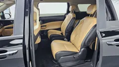 2023 Kia Carnival Diesel 9-Seater Prestige — фото 11