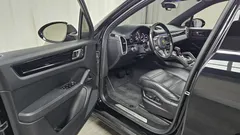 2022 Porsche Cayenne 3.0 E-Hybrid — фото 10