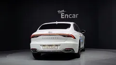 2023 Hyundai Grandeur Premium — фото 4