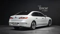 2023 BMW 7-Series 740i sDrive Design Pure Excellence — фото 2