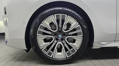 2023 BMW 7-Series 740i sDrive Design Pure Excellence — фото 5