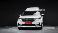 2023 Kia Carnival Gasoline 4-Seater Hi-Limousine — фото 3