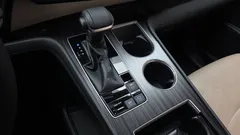 2021 Toyota Sienna 2.5 Hybrid 2WD, белый — фото 9