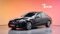 2023 Mercedes-Benz C-Class C300 4MATIC AMG Line — фото 1