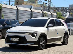 2024 Kia Niro Prestige — фото 11