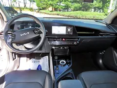2024 Kia Niro Prestige — фото 14