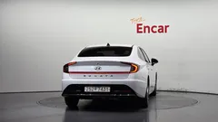 2022 Hyundai Sonata 2.0 — фото 4