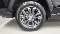 2023 Toyota RAV4 2.5 2WD Hybrid XLE, чёрный — фото 5