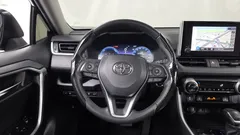 2023 Toyota RAV4 2.5 2WD Hybrid XLE, чёрный — фото 13