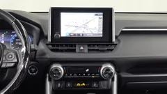 2023 Toyota RAV4 2.5 2WD Hybrid XLE, чёрный — фото 14