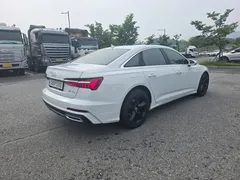 2021 Audi A6 40 TDI — фото 2