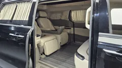 2023 Kia Carnival Gasoline 4-Seater Hi-Limousine — фото 12