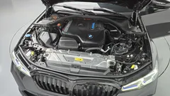 2023 BMW 3-Series 330e M Sport — фото 6