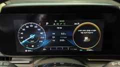 2023 Kia Carnival Diesel 9-Seater Prestige — фото 8