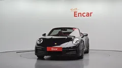 2023 Porsche 911 Carrera 4 Cabriolet — фото 3