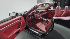 2023 Porsche 911 Carrera 4 Cabriolet — фото 10