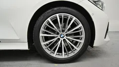 2022 BMW 3-Series 320d Touring Luxury — фото 5